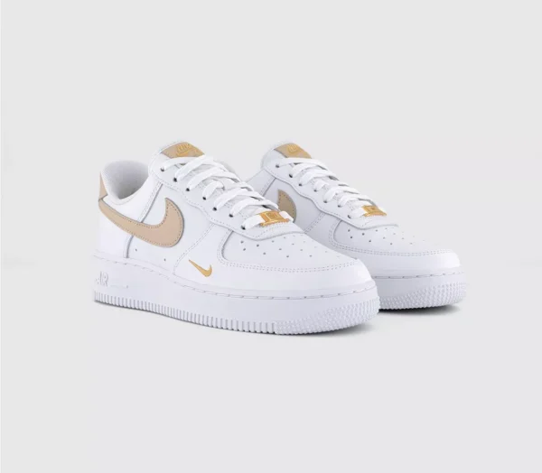 Nike - Image 2