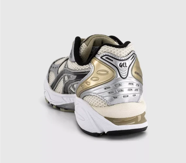 ASICS - Image 5