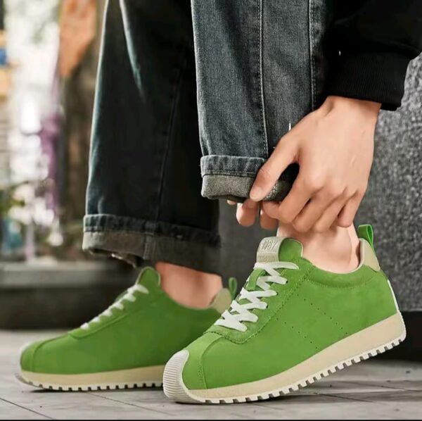 Nike - Image 2