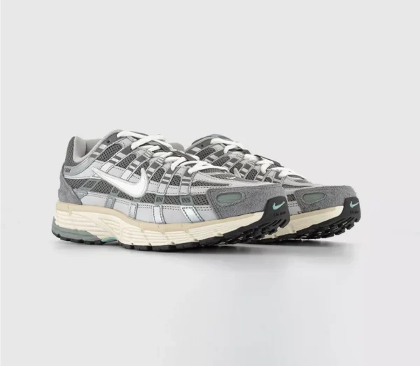 Nike - Image 2