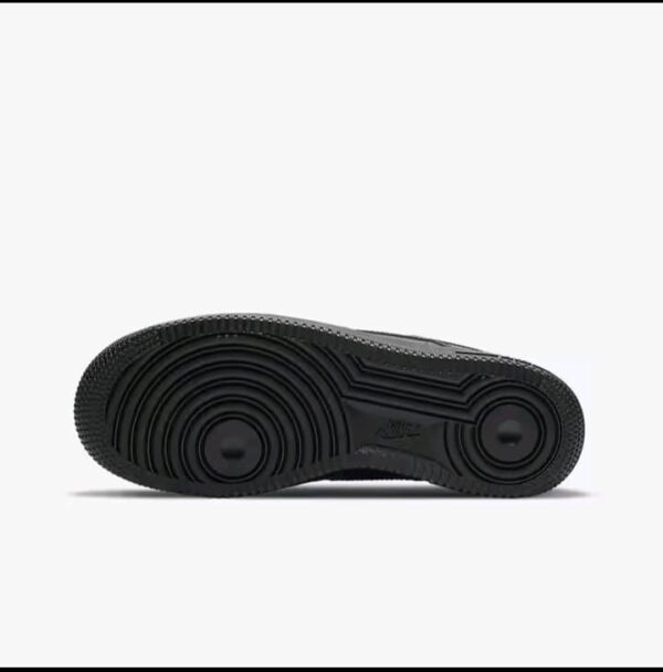 NIKE - Image 8